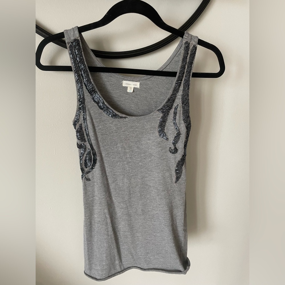 Grey tank top